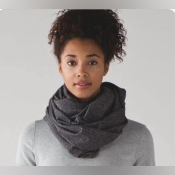 lululemon athletica Accessories - Lululemon Vinyasa Scarf grey